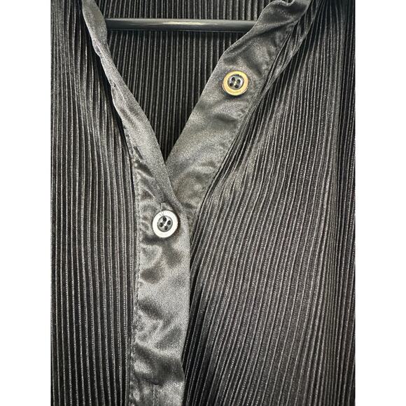 Peppermayo Change of Pace Ribbed Button Down Blouse - Size 0 - Picture 3 of 7